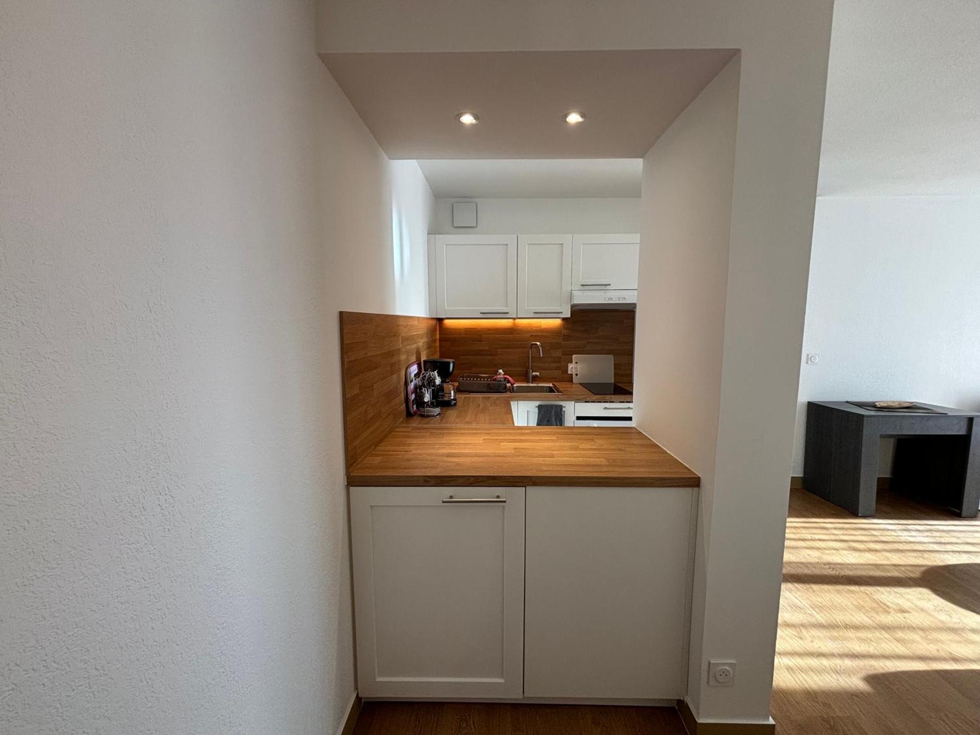 Location D'Un Superbe Appartement Avec Piscine Roquebrune-sur Argens Zewnętrze zdjęcie